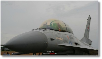 Zichtbaar UV werende glas coating. Deze technologie is afkomstig van militaire gevechtsvliegtuigen